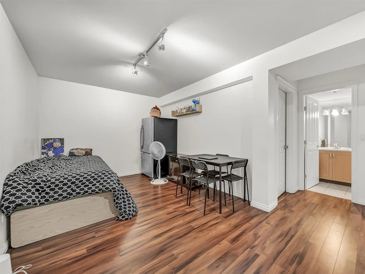 151-12040 68, Surrey, BC, V3W 1P5 - 19