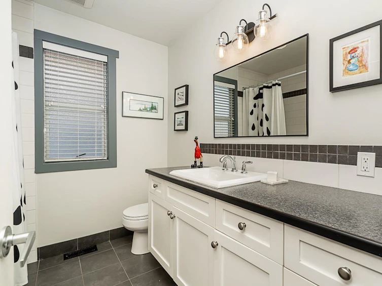 944 164 Street, Surrey, BC, V4A 4Y5 - 17