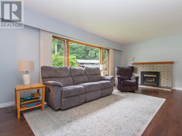 38268 Juniper Crescent, Squamish, BC, V8B 0W6 - 12