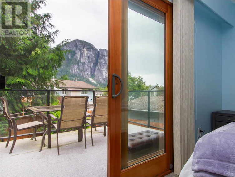 38268 Juniper Crescent, Squamish, BC, V8B 0W6 - 19