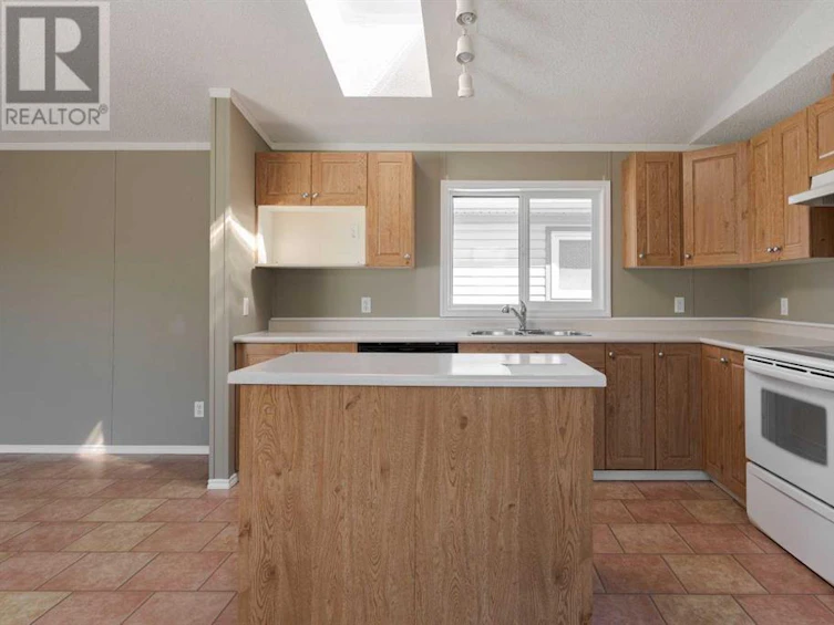 409 Harpe Way, Fort Mcmurray, AB, T9K 2L7 - 11