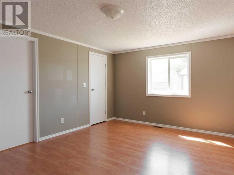 409 Harpe Way, Fort Mcmurray, AB, T9K 2L7 - 25