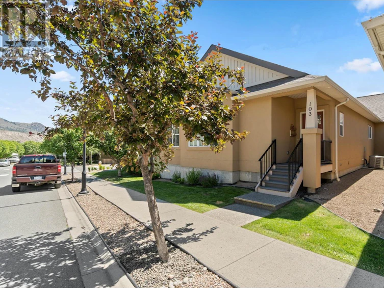 103-2920 Valleyview Drive, Kamloops, BC, V2C 0A8 - 11