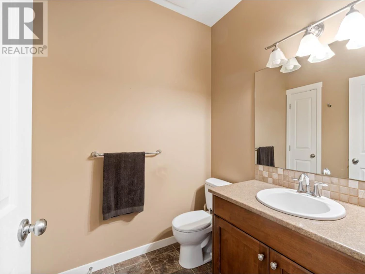 103-2920 Valleyview Drive, Kamloops, BC, V2C 0A8 - 23