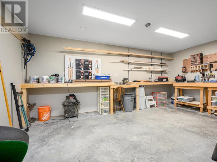 8812 Oxford Road, Vernon, BC, V1H 2K8 - 29
