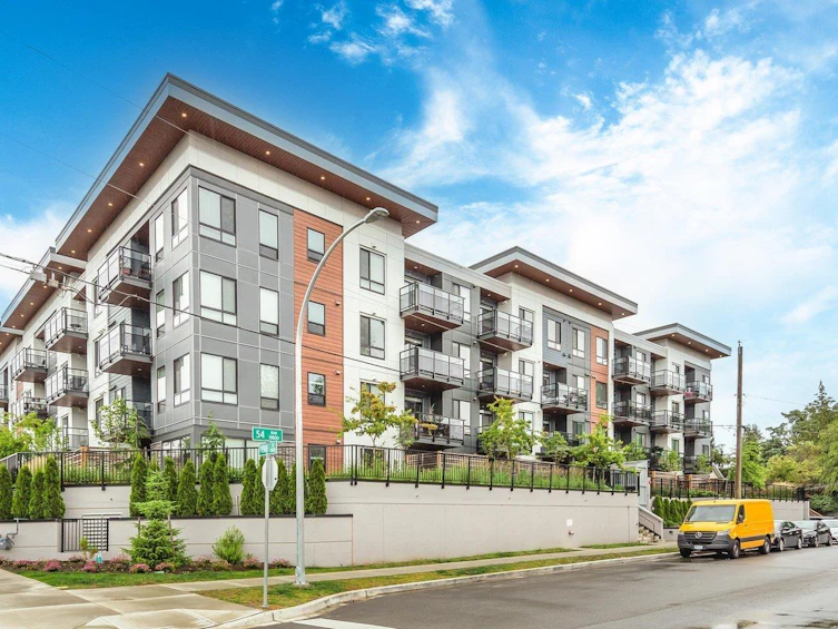 401-19825 54, Langley, BC, V3A 0P6