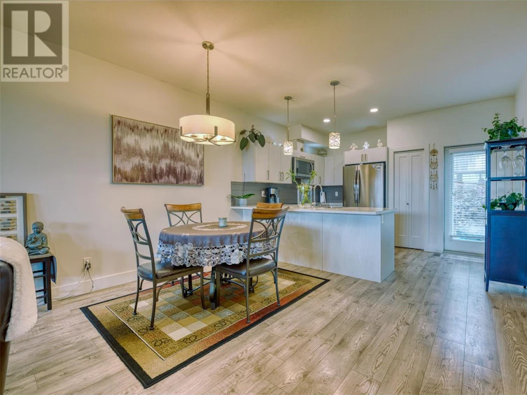 25-933 Mt Robson Place, Vernon, BC, V1B 4G4 - 2