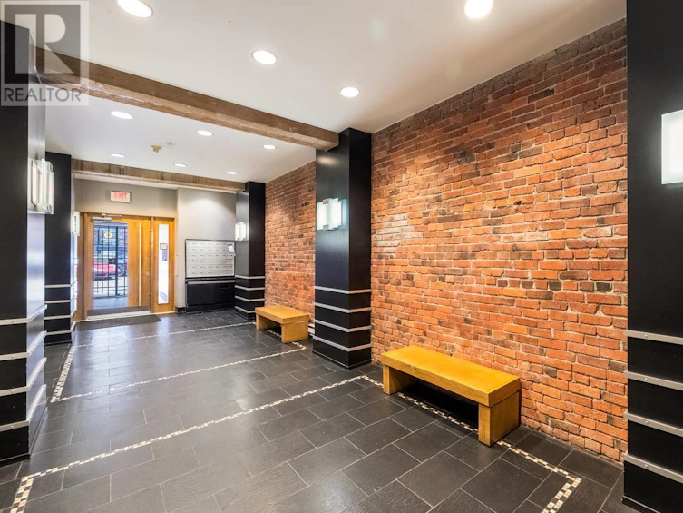 403-1072 Hamilton Street, Vancouver, BC, V6B 2R9 - 16