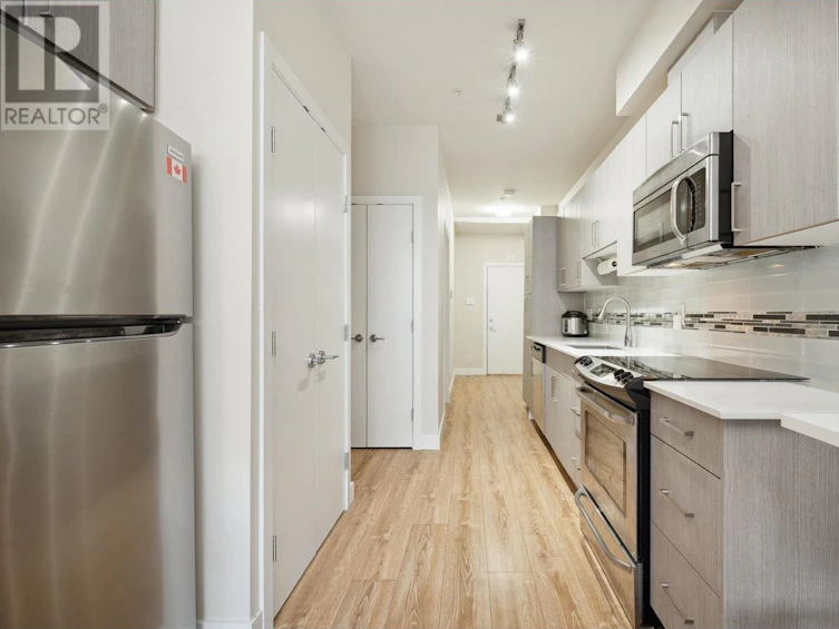 209-388 Kootenay Street, Vancouver, BC, V5K 0C5 - 4