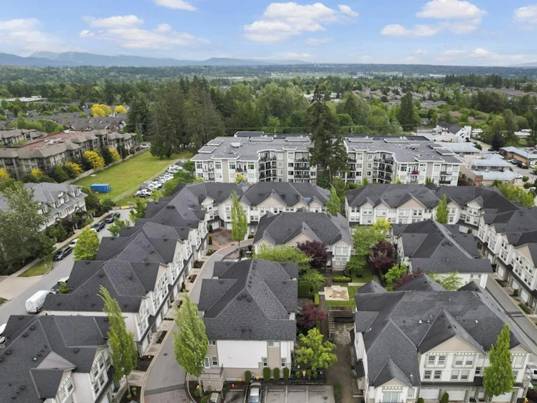 61-8638 159, Surrey, BC, V4N 5P7 - 31