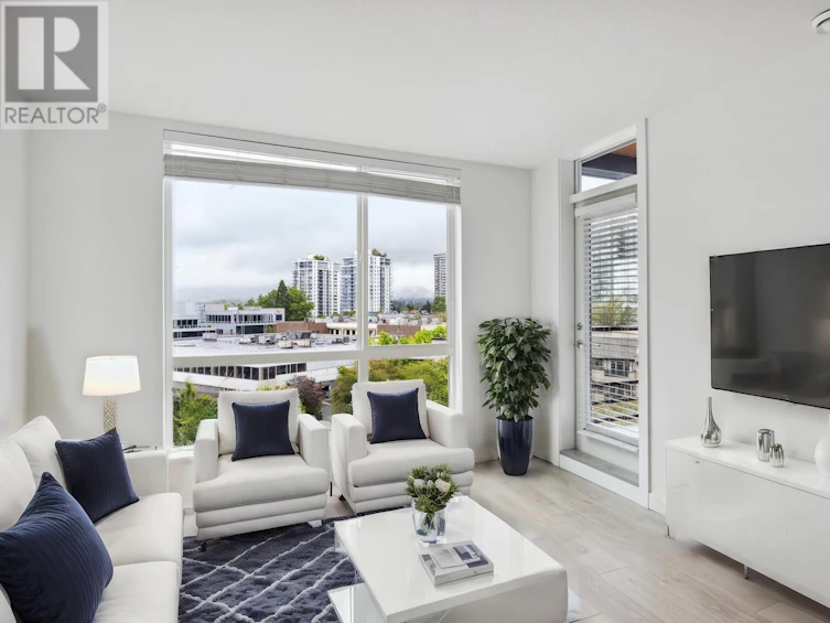 515-108 East 8th Street, North Vancouver, BC, V7L 0H1 - 2