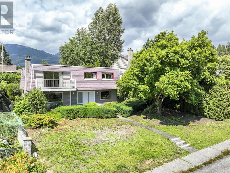 546 W 20th Street, North Vancouver BC V7M 1Y7