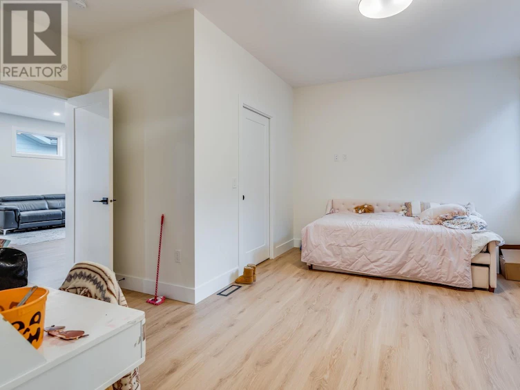 693 Balsam Road, Kelowna, BC, V1W 1C1 - 22