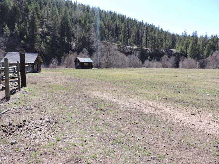 1660 Highway 3, Midway, BC, V0H 1M0 - 20