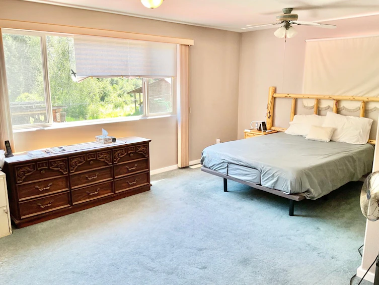 1660 Highway 3, Midway, BC, V0H 1M0 - 44