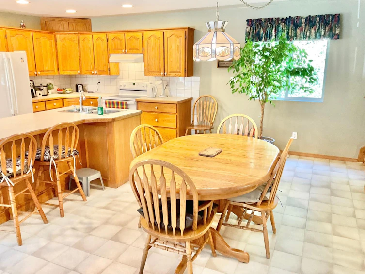 1660 Highway 3, Midway, BC, V0H 1M0 - 35