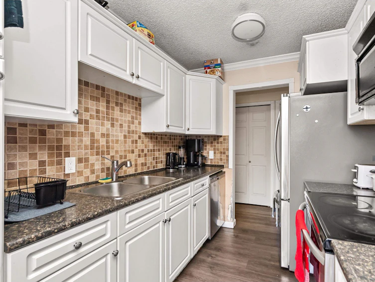 300-1909 Salton, Abbotsford, BC, V2S 5B6 - 10