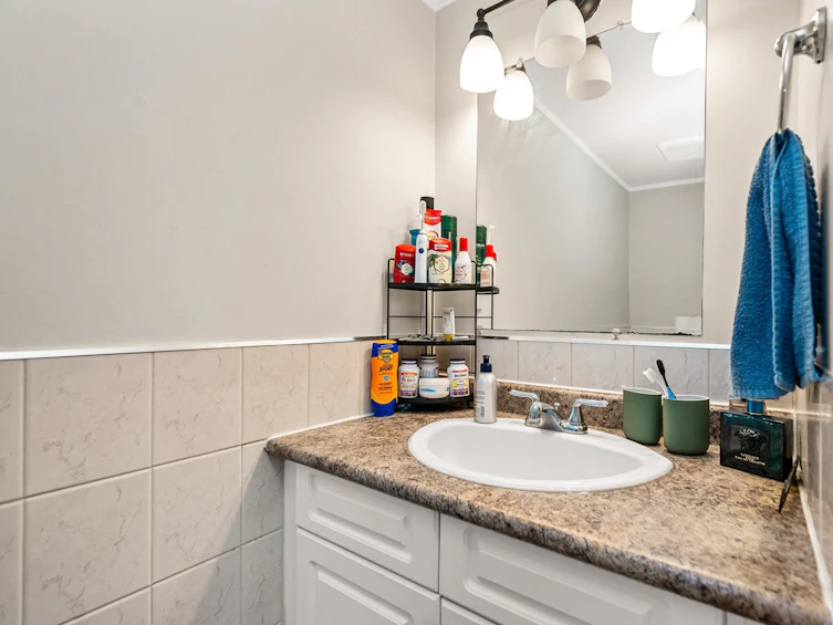300-1909 Salton, Abbotsford, BC, V2S 5B6 - 16