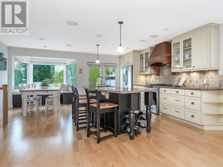 515 Erin Place, Delta, BC, V4M 2V7 - 9