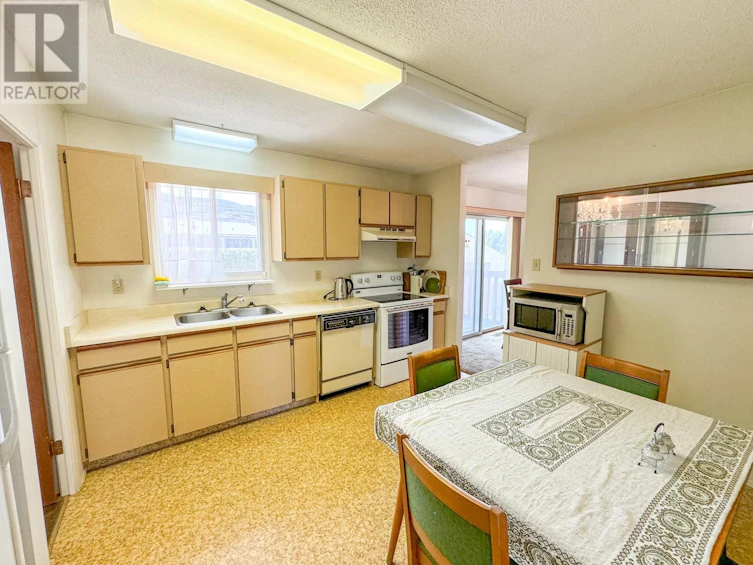 110 Mckeen Place, Penticton, BC, V2A 6W1 - 20