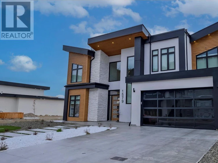 1579 Malbec Crescent, West Kelowna, BC, V4T 3B5