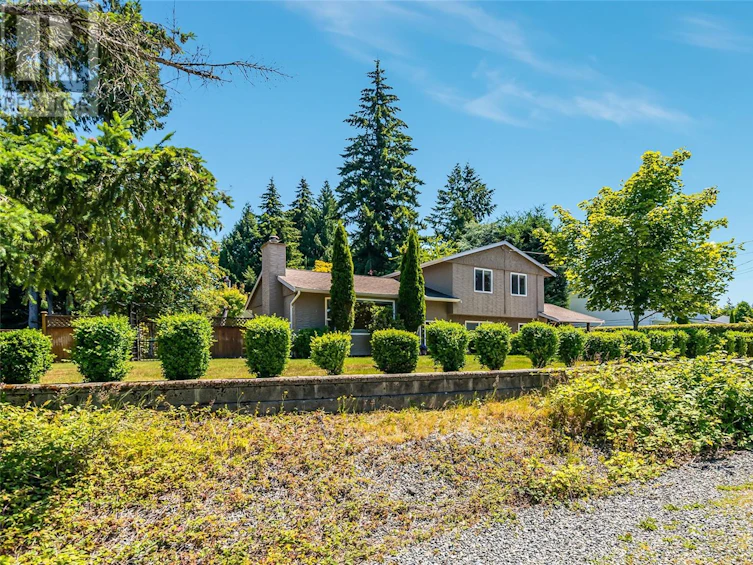 5704 Carlton Road, Nanaimo, BC, V9T 5N7 - 12