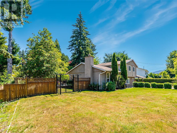 5704 Carlton Road, Nanaimo, BC, V9T 5N7 - 13