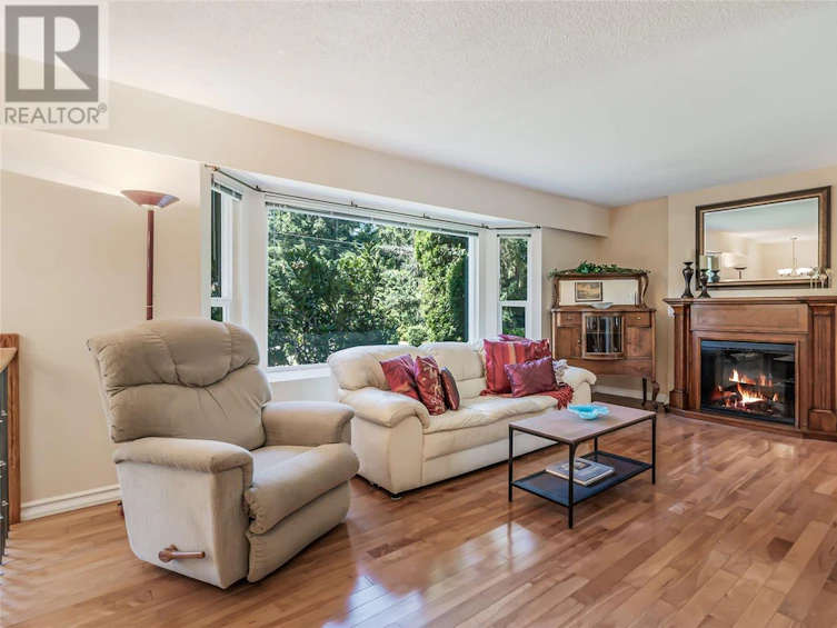 5704 Carlton Road, Nanaimo, BC, V9T 5N7 - 27