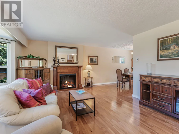 5704 Carlton Road, Nanaimo, BC, V9T 5N7 - 28