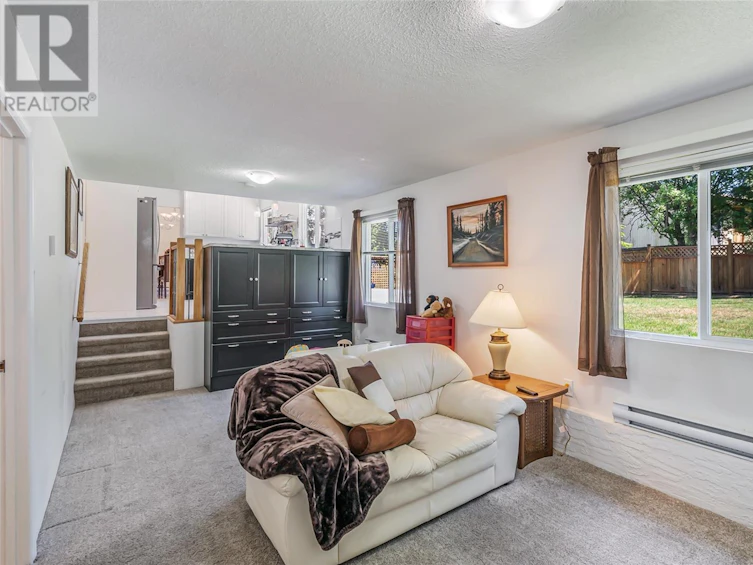 5704 Carlton Road, Nanaimo, BC, V9T 5N7 - 5