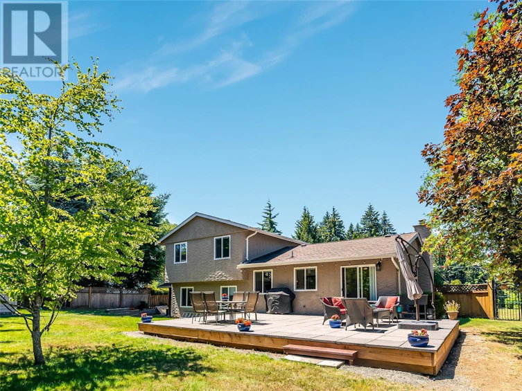 5704 Carlton Road, Nanaimo, BC, V9T 5N7 - 8