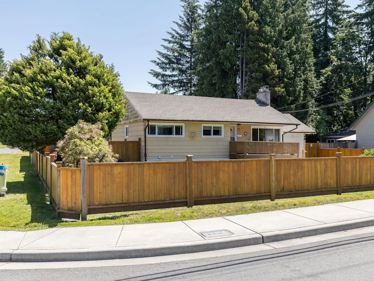 7796 Wren Street, Mission, BC, V2V 3C4 - 3