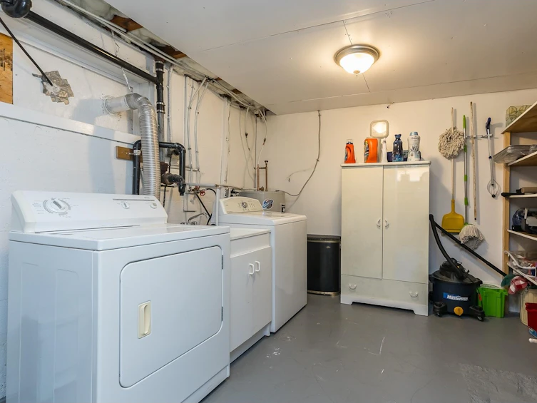 7796 Wren Street, Mission, BC, V2V 3C4 - 33