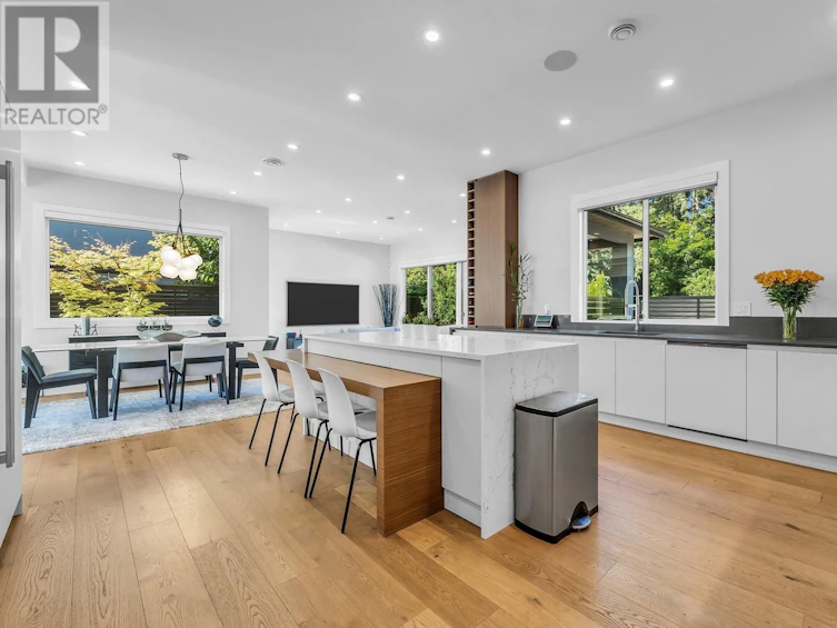 3602 Bluebonnet Road, North Vancouver, BC, V7R 4E1 - 13