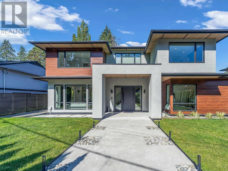 3602 Bluebonnet Road, North Vancouver, BC, V7R 4E1 - 2