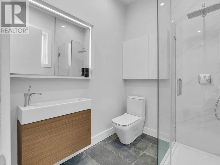 3602 Bluebonnet Road, North Vancouver, BC, V7R 4E1 - 25