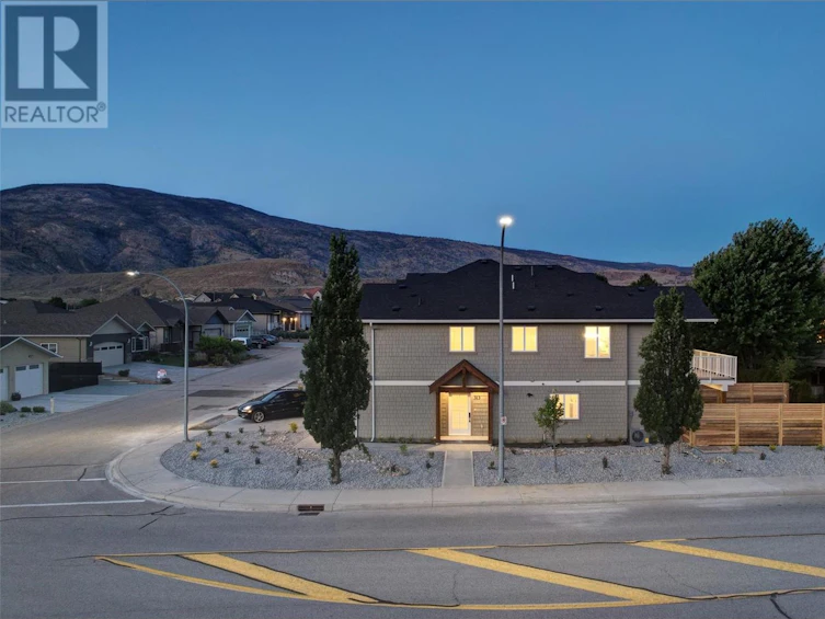 313 Chardonnay Avenue, Oliver, BC, V0H 1T4 - 39