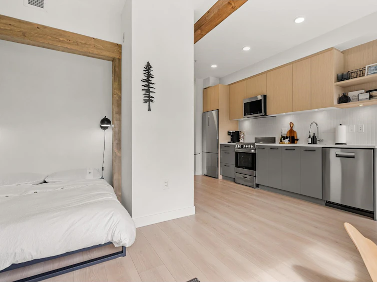 304-10777 138, Surrey, BC, V3T 0T5 - 11
