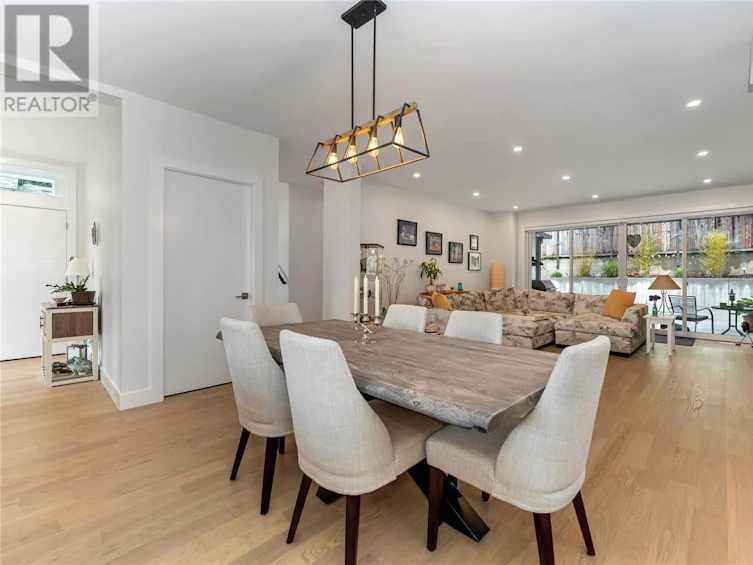 772 Harding Lane, Central Saanich, BC, V8M 2G2 - 19