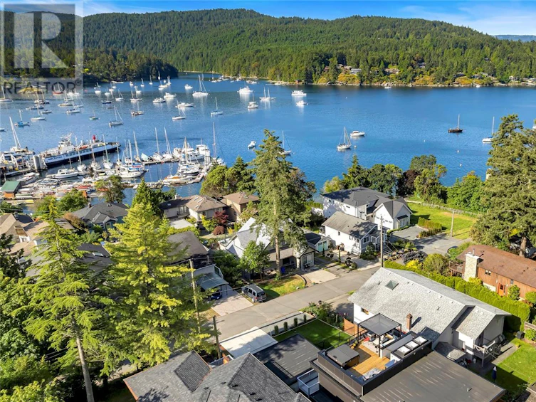 772 Harding Lane, Central Saanich, BC, V8M 2G2 - 36