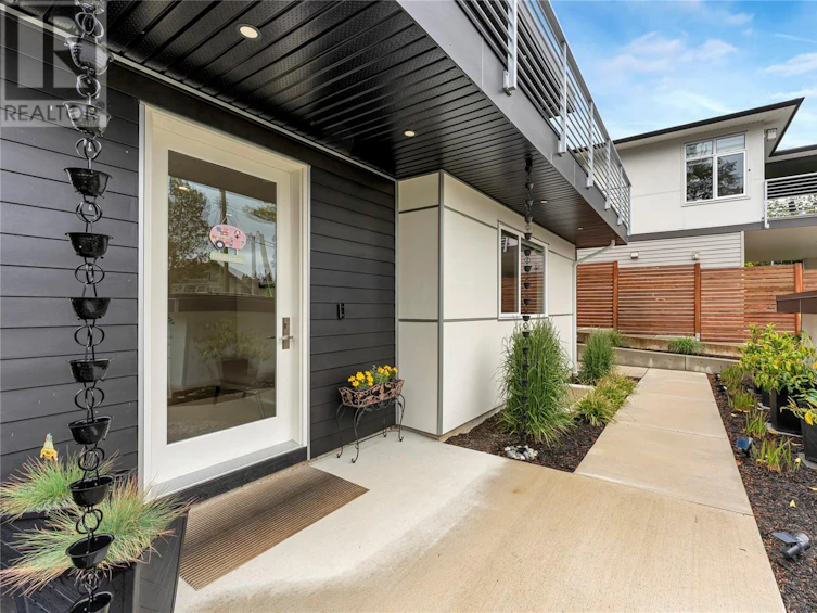 772 Harding Lane, Central Saanich, BC, V8M 2G2 - 7