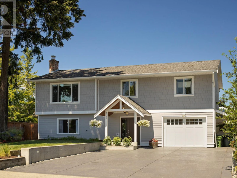 2150 Malaview Avenue, Sidney BC V8L 2E4