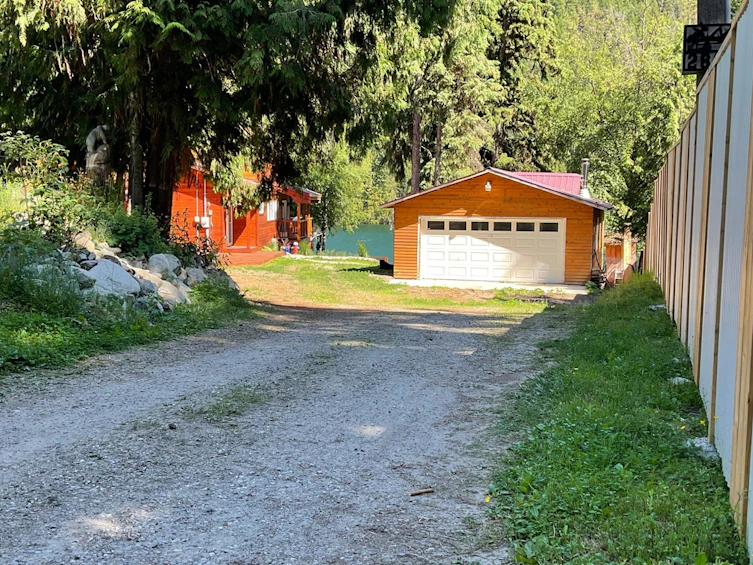 2872 Jewel Lake Road Road, Greenwood, BC, V0H 1J0 - 18