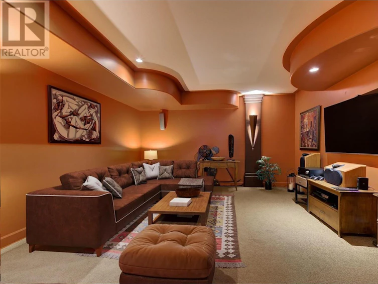 995 Westpoint Drive, Kelowna, BC, V1W 4Z9 - 55