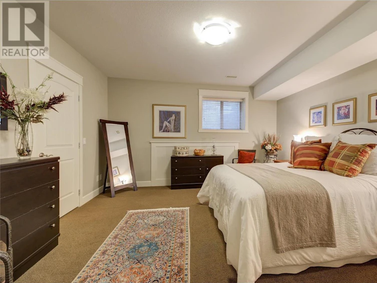 995 Westpoint Drive, Kelowna, BC, V1W 4Z9 - 60