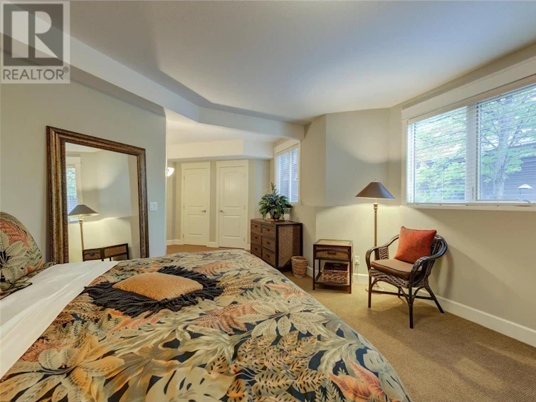 995 Westpoint Drive, Kelowna, BC, V1W 4Z9 - 64