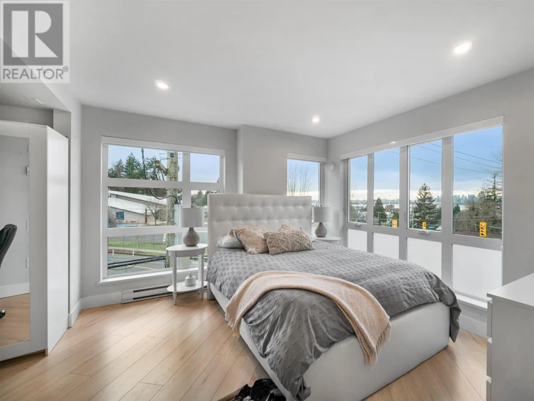 1710 Larson Road, North Vancouver, BC, V7M 2Z4 - 16