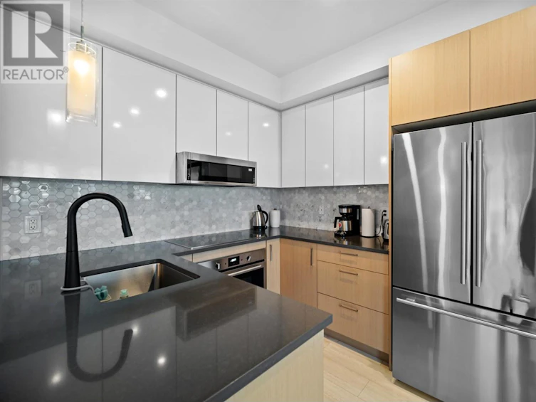 1710 Larson Road, North Vancouver, BC, V7M 2Z4 - 9