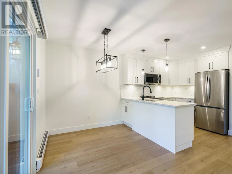 2582 Burian Drive, Coquitlam, BC, V3K 5W9 - 19