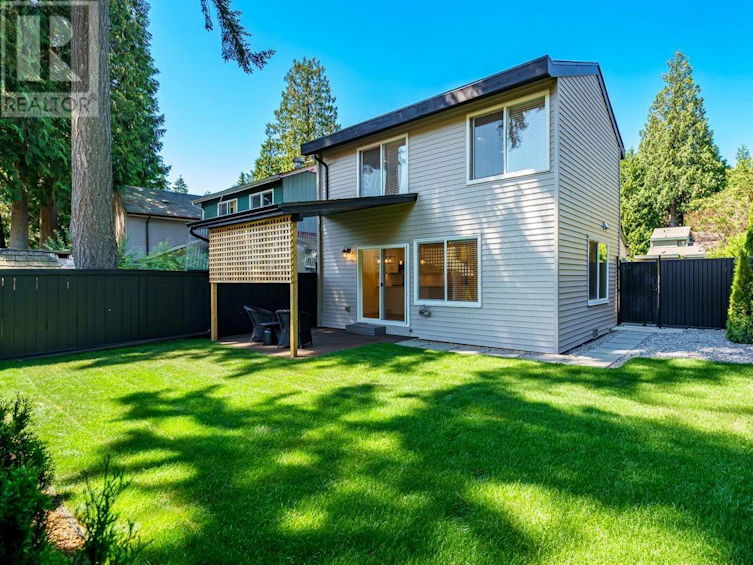 2582 Burian Drive, Coquitlam, BC, V3K 5W9 - 3